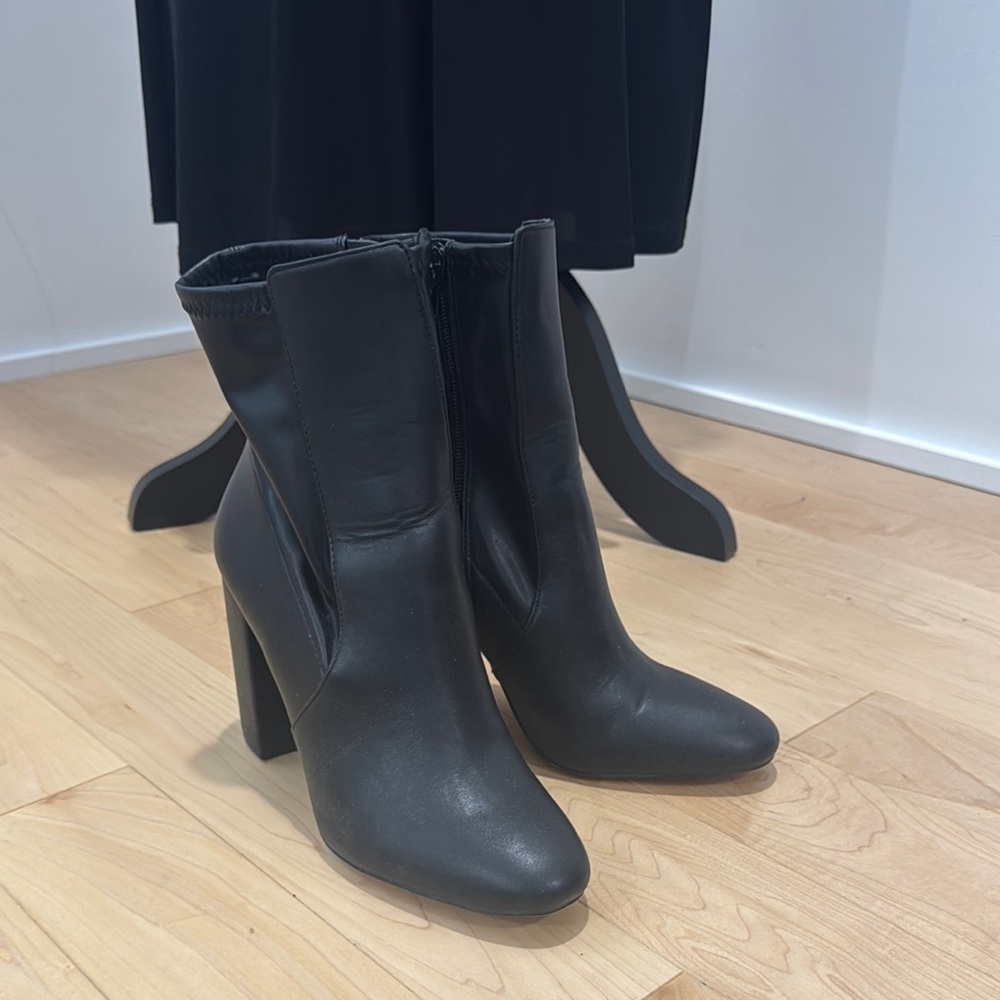 Aldo Black Ankle High Heeled Boots
